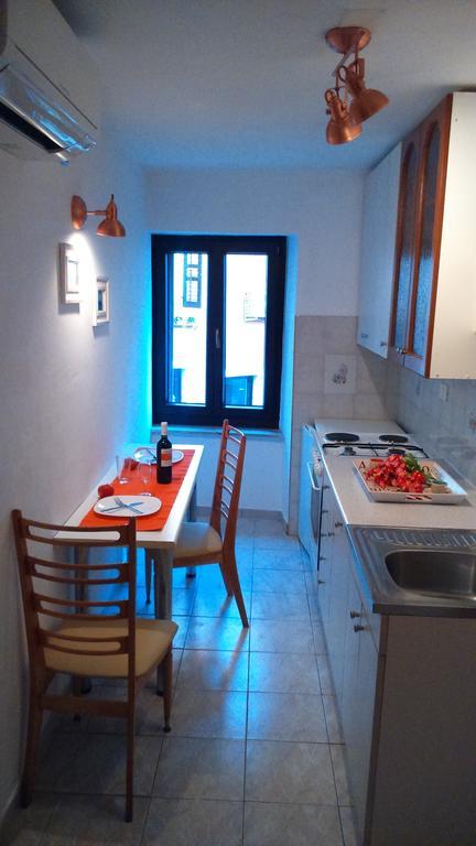 Apartment Vladka イゾラ エクステリア 写真